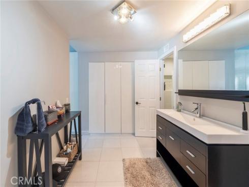 19642 Seawind Circle, Huntington Beach, CA