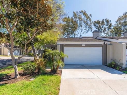 19642 Seawind Circle, Huntington Beach, CA