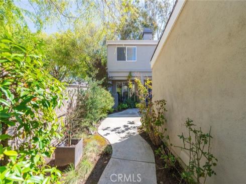 19642 Seawind Circle, Huntington Beach, CA