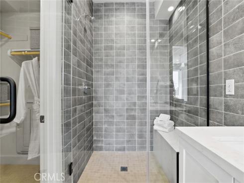 19011  Main  121  Street, Huntington Beach, CA