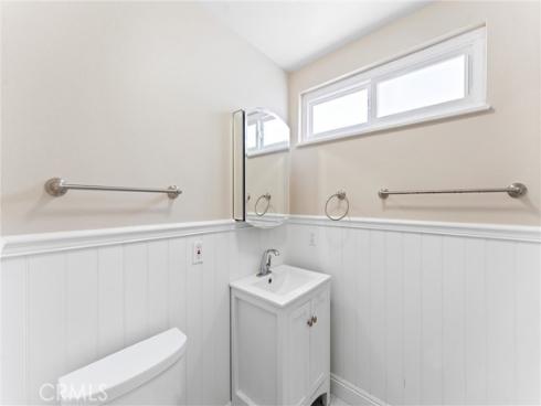 319 14th B Street, Huntington Beach, CA