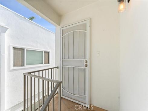 319 14th B Street, Huntington Beach, CA