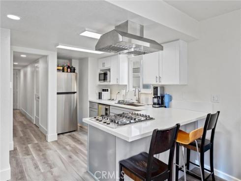 319 14th B Street, Huntington Beach, CA