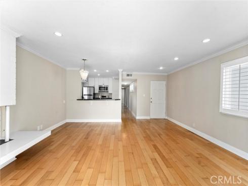 319 14th B Street, Huntington Beach, CA