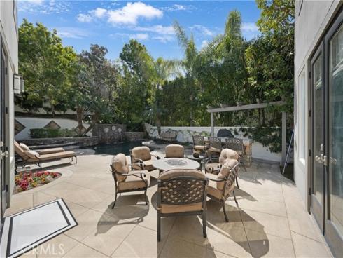 19586 Cloverwood Circle, Huntington Beach, CA