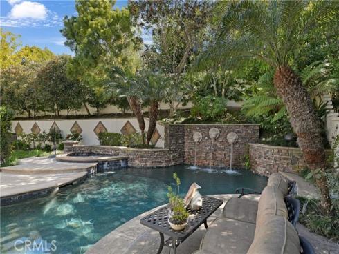 19586 Cloverwood Circle, Huntington Beach, CA