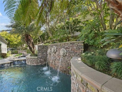 19586 Cloverwood Circle, Huntington Beach, CA