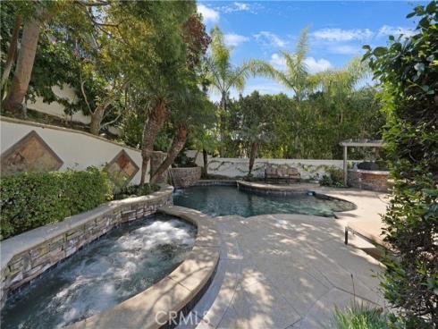 19586 Cloverwood Circle, Huntington Beach, CA