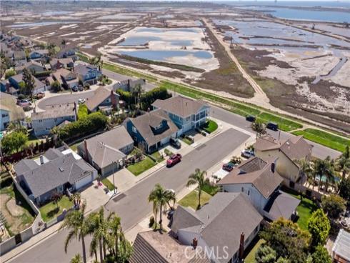 17982 Whitford Lane, Huntington Beach, CA