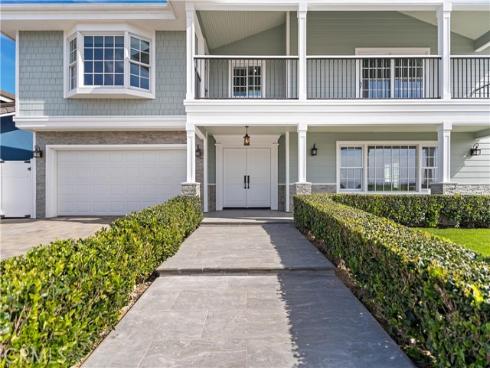 17982 Whitford Lane, Huntington Beach, CA