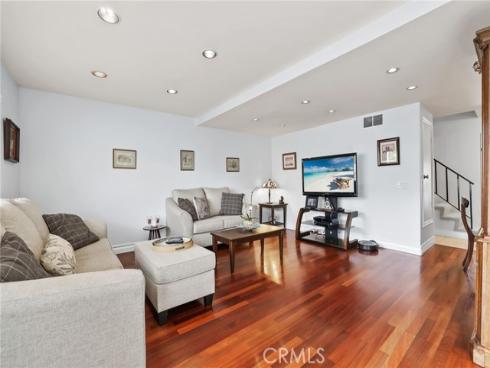 18815  Thornwood  CI32  Circle, Huntington Beach, CA