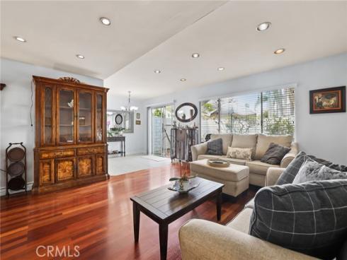 18815  Thornwood  CI32  Circle, Huntington Beach, CA