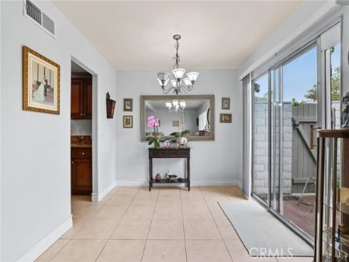 18815  Thornwood  CI32  Circle, Huntington Beach, CA