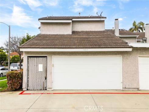 18815  Thornwood  CI32  Circle, Huntington Beach, CA