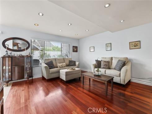 18815  Thornwood  CI32  Circle, Huntington Beach, CA