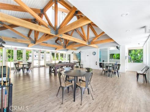 7286 Mast Drive, Huntington Beach, CA