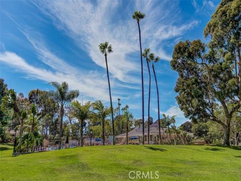 7286 Mast Drive, Huntington Beach, CA