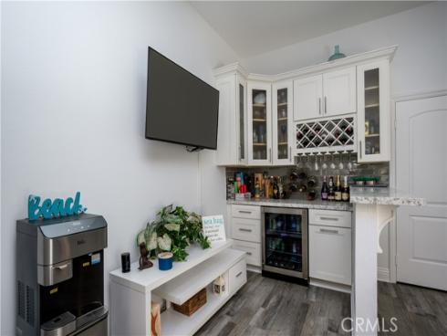 613 Frankfort Avenue, Huntington Beach, CA