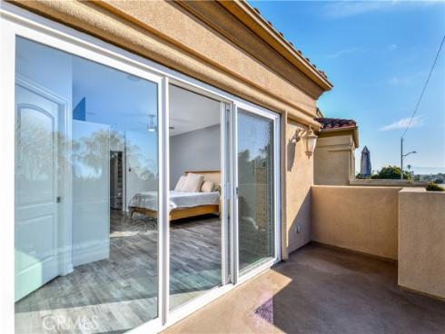 613 Frankfort Avenue, Huntington Beach, CA