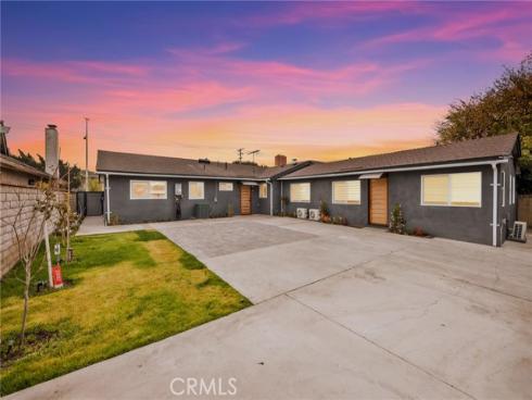 5591 Heil Avenue , Huntington Beach, CA