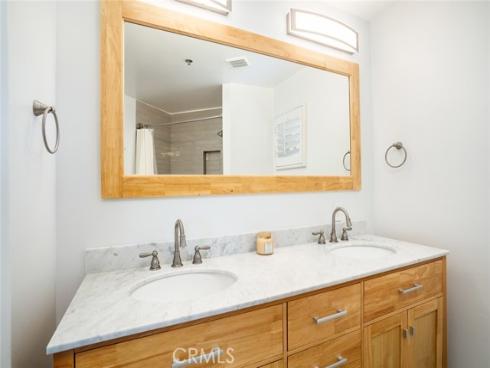 310 Lake 216 Street, Huntington Beach, CA