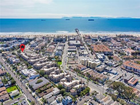 310 Lake 216 Street, Huntington Beach, CA