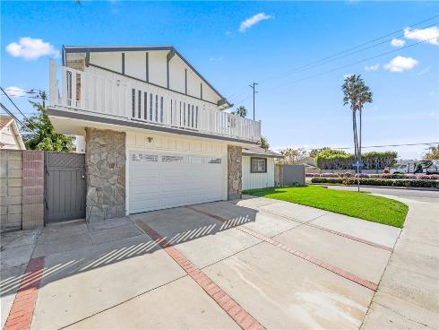 10022 Bismark Drive, Huntington Beach, CA