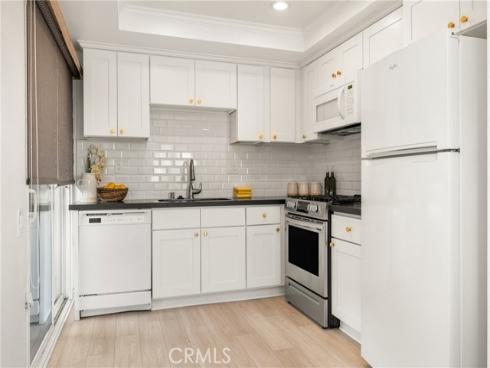 16927 Bluewater Lane, Huntington Beach, CA