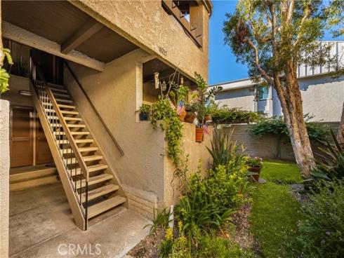 16927 Bluewater Lane, Huntington Beach, CA