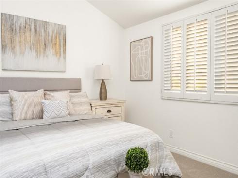 16927 Bluewater Lane, Huntington Beach, CA