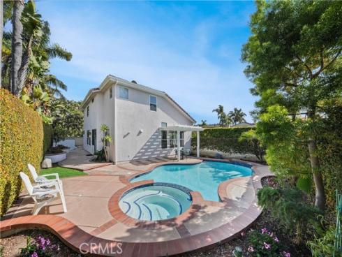 6885 Cambria Cove Circle, Huntington Beach, CA