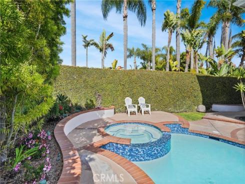 6885 Cambria Cove Circle, Huntington Beach, CA