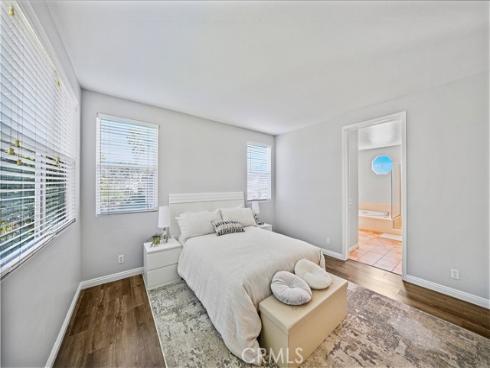 6885 Cambria Cove Circle, Huntington Beach, CA