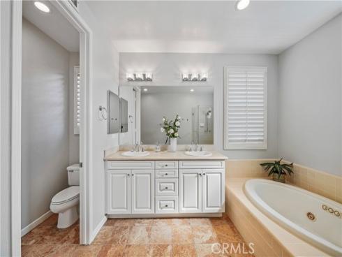 6885 Cambria Cove Circle, Huntington Beach, CA