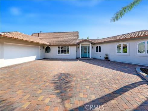 9342 Cliffwood Drive, Huntington Beach, CA