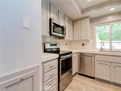 8777 Coral Springs 11B Court, Huntington Beach, CA