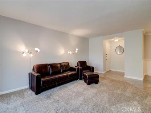 8777 Coral Springs 11B Court, Huntington Beach, CA