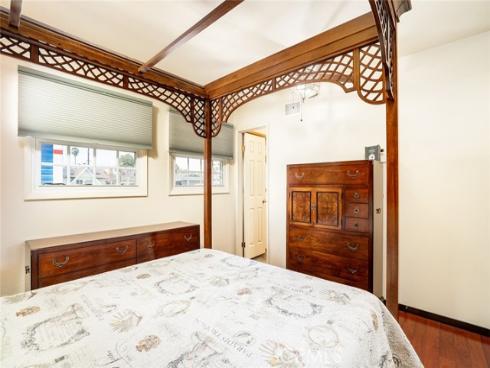 16372 Hollywood Lane, Huntington Beach, CA