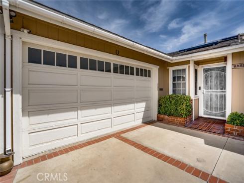16372 Hollywood Lane, Huntington Beach, CA
