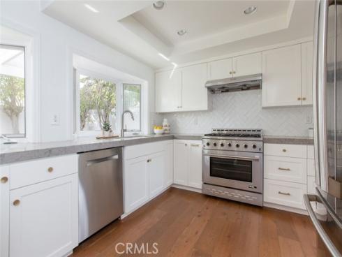 18141 Lakepoint Lane, Huntington Beach, CA