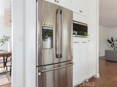 18141 Lakepoint Lane, Huntington Beach, CA