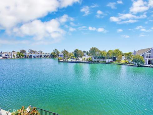 3512 Bravata Drive, Huntington Beach, CA