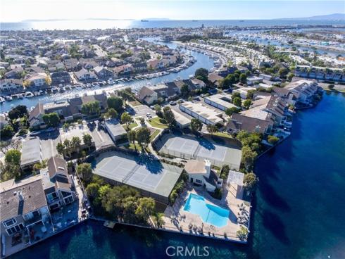 3512 Bravata Drive, Huntington Beach, CA