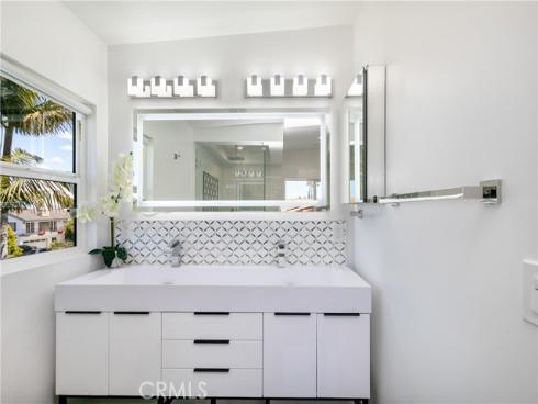 4651 Los Patos Avenue, Huntington Beach, CA