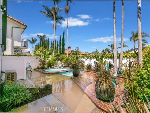 4651 Los Patos Avenue, Huntington Beach, CA