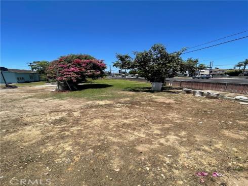 2410 Florida Street, Huntington Beach, CA