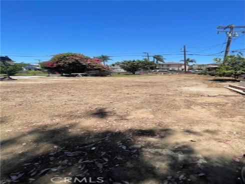 2410 Florida Street, Huntington Beach, CA