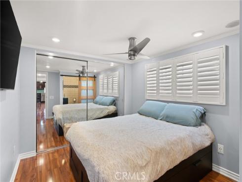 80 Huntington 603 Street, Huntington Beach, CA