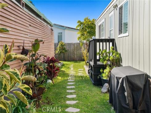 80 Huntington 603 Street, Huntington Beach, CA