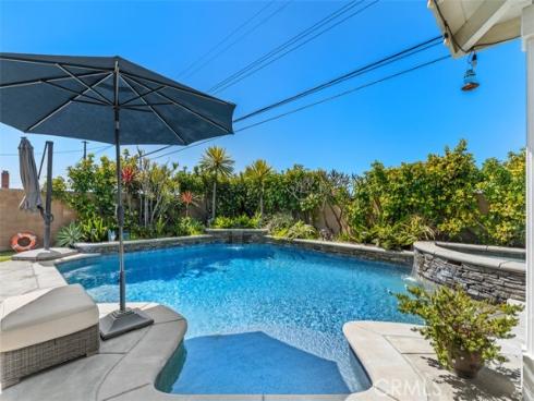 19591 Waterbury Lane , Huntington Beach, CA